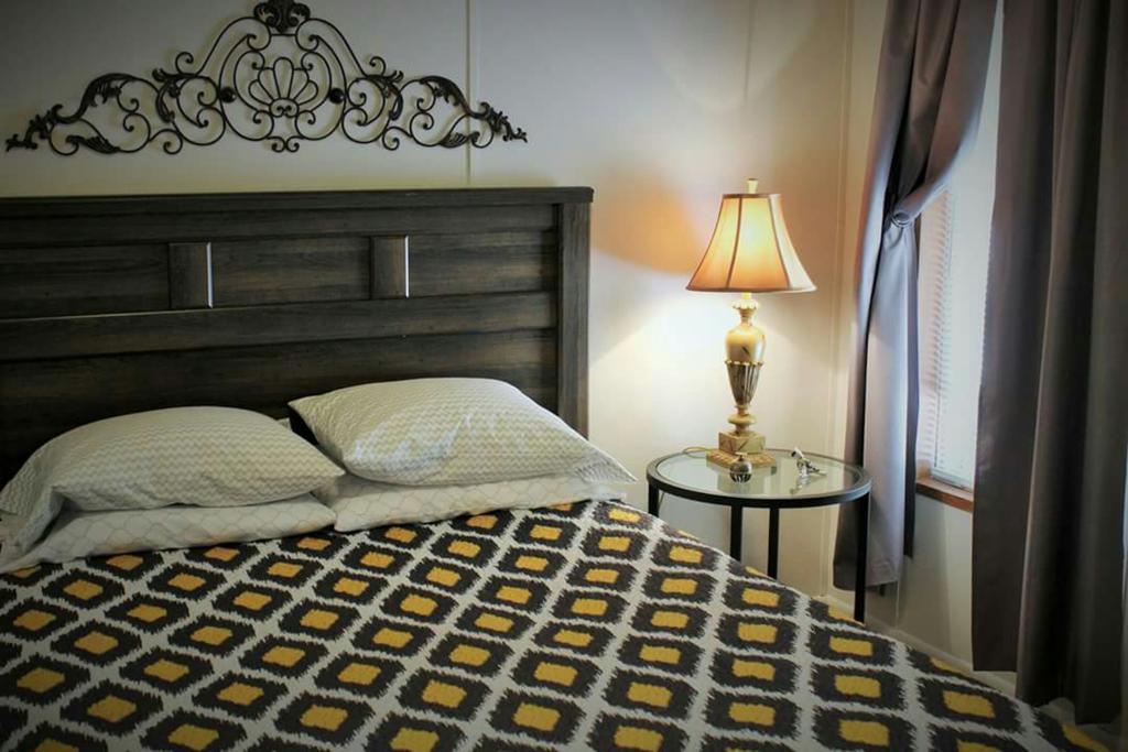 River Falls Lodging -Black Hills, South Dakota Хот Спрингс Екстериор снимка