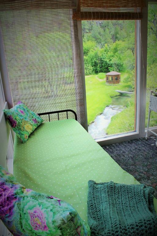 River Falls Lodging -Black Hills, South Dakota Хот Спрингс Екстериор снимка