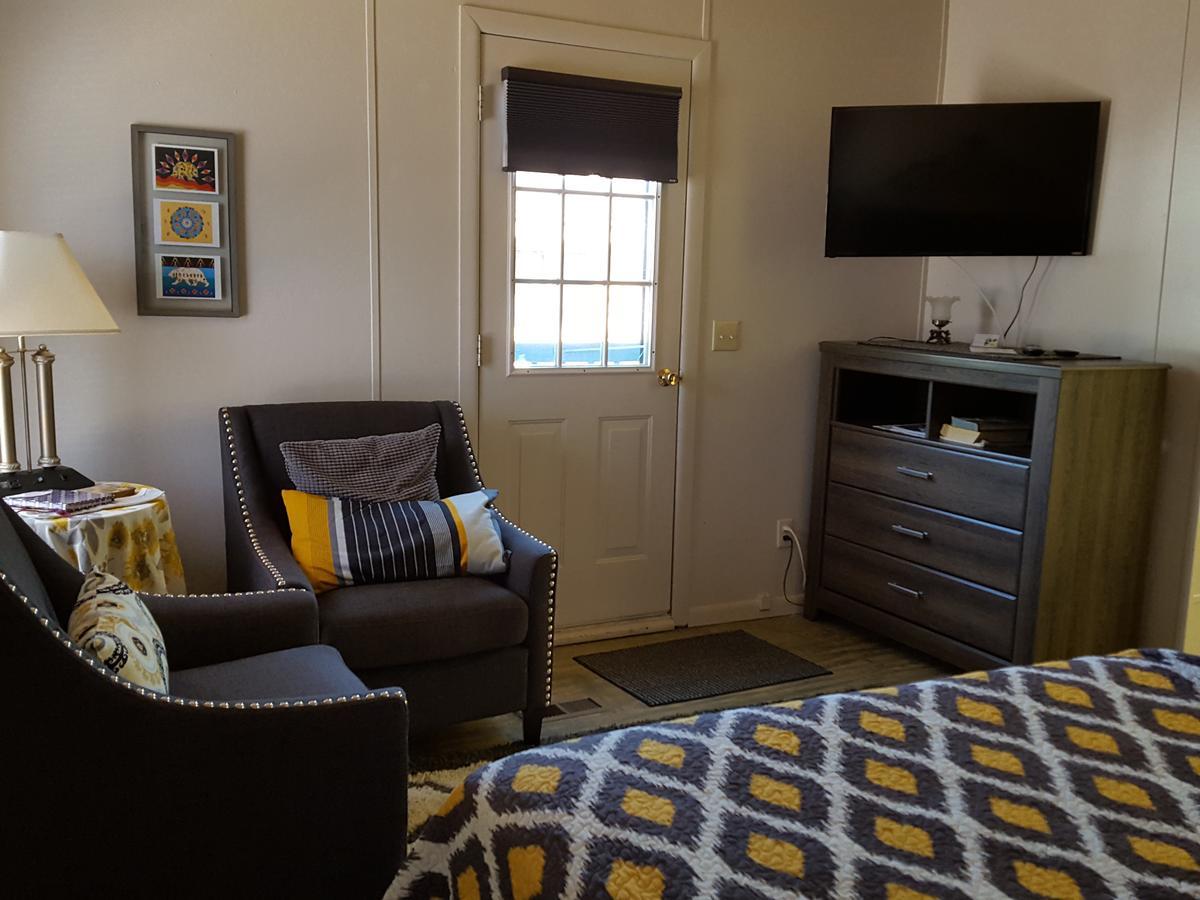River Falls Lodging -Black Hills, South Dakota Хот Спрингс Екстериор снимка